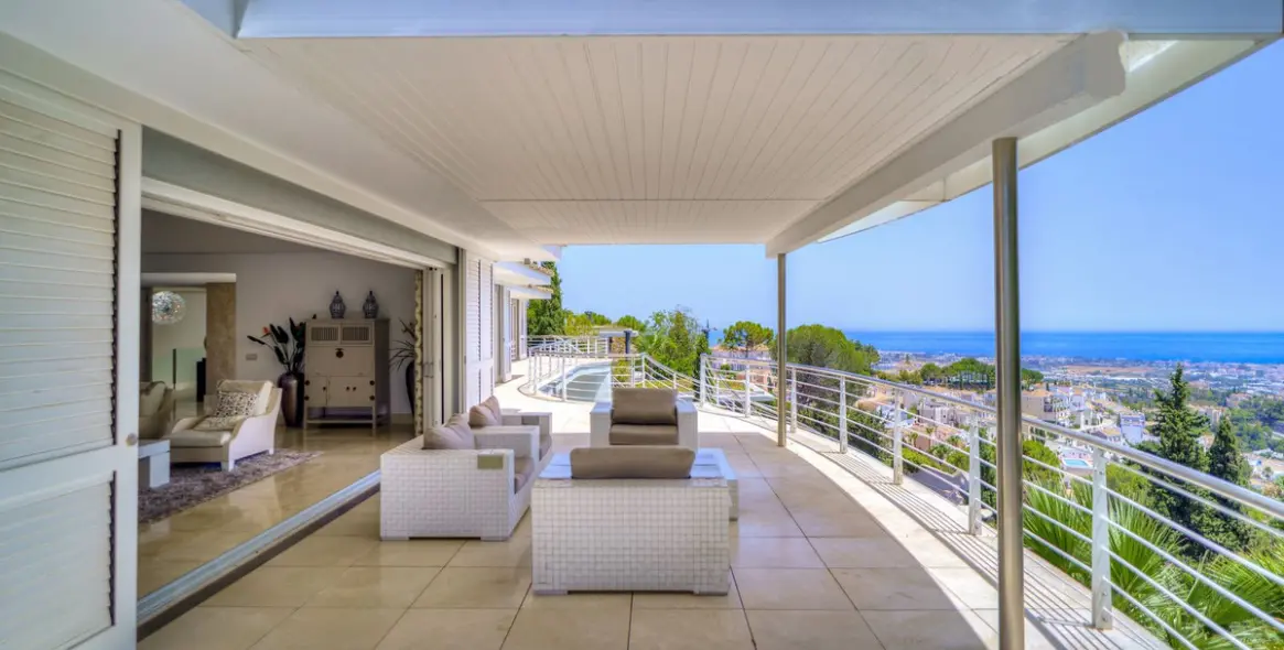 Sale of detached villa in Benahavís (district El Madronal) 7