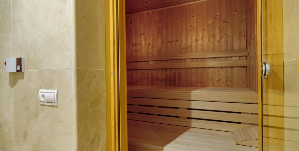 Sale of detached villa in El Madroñal 41