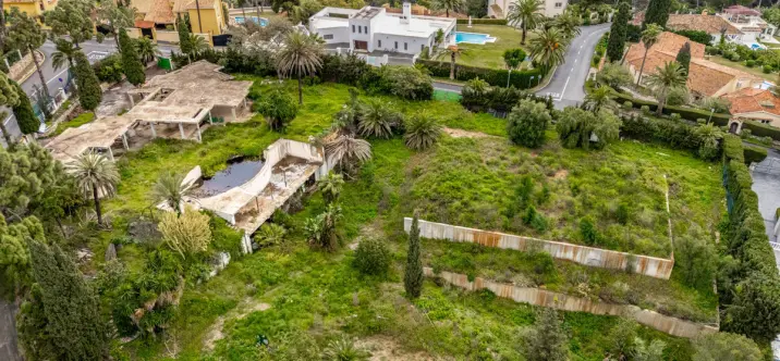 Жилой участок R4991476 2