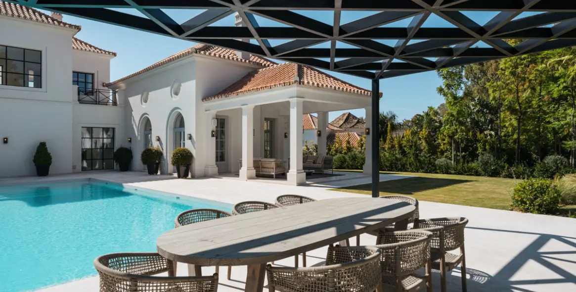 Venta de villa independiente en Nueva Andalucía 6