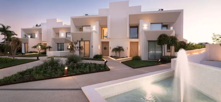 Дом на две семьи R5168548 1