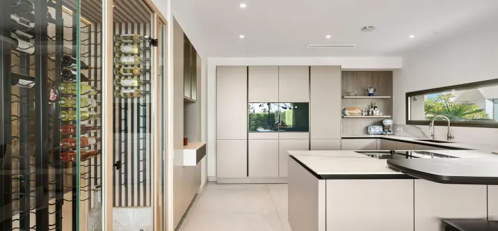 Дом на две семьи R5168548 4