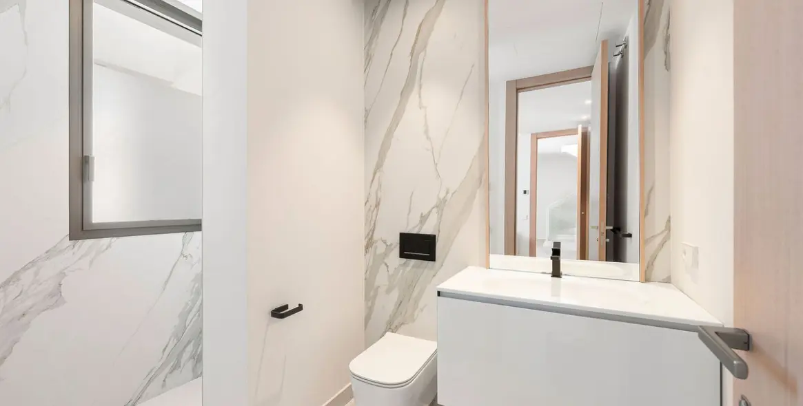 Продажа дома на две семьи в Nueva Andalucía (район Nueva Andalucía) 15