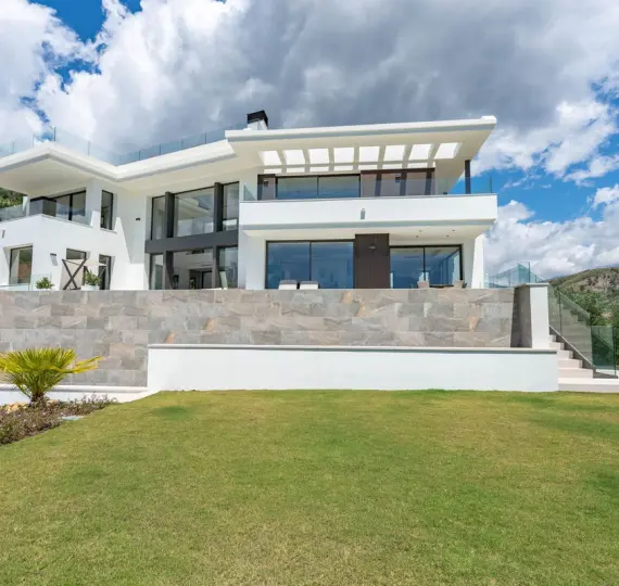 Villa independiente R5046685