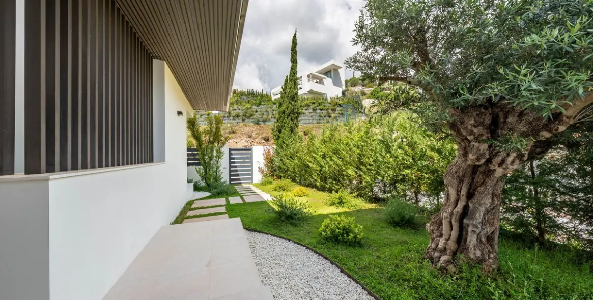 Venta de villa independiente en Benahavís (distrito La Quinta) 2