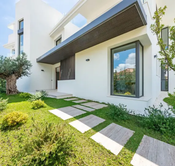 Villa independiente R5046685