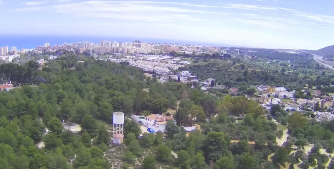 Продажа  жилого участка в Torremolinos 3