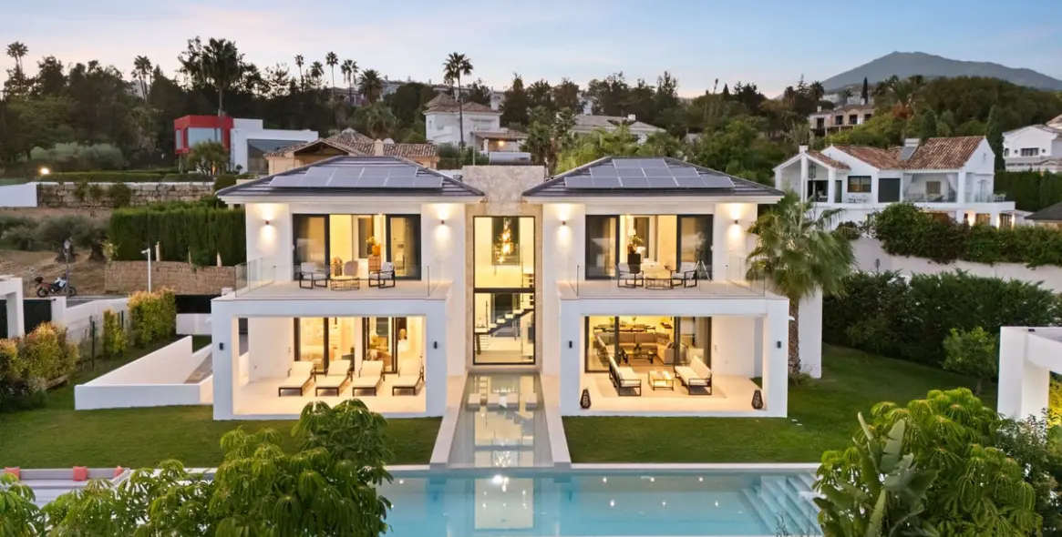 Venta de villa independiente en Benahavís 1