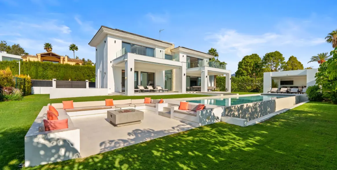 Venta de villa independiente en Benahavís 3