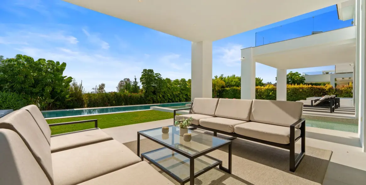 Venta de villa independiente en Benahavís 17