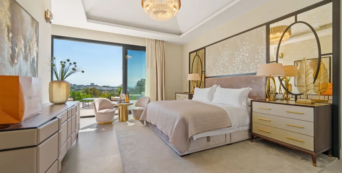 Venta de villa independiente en Benahavís 32