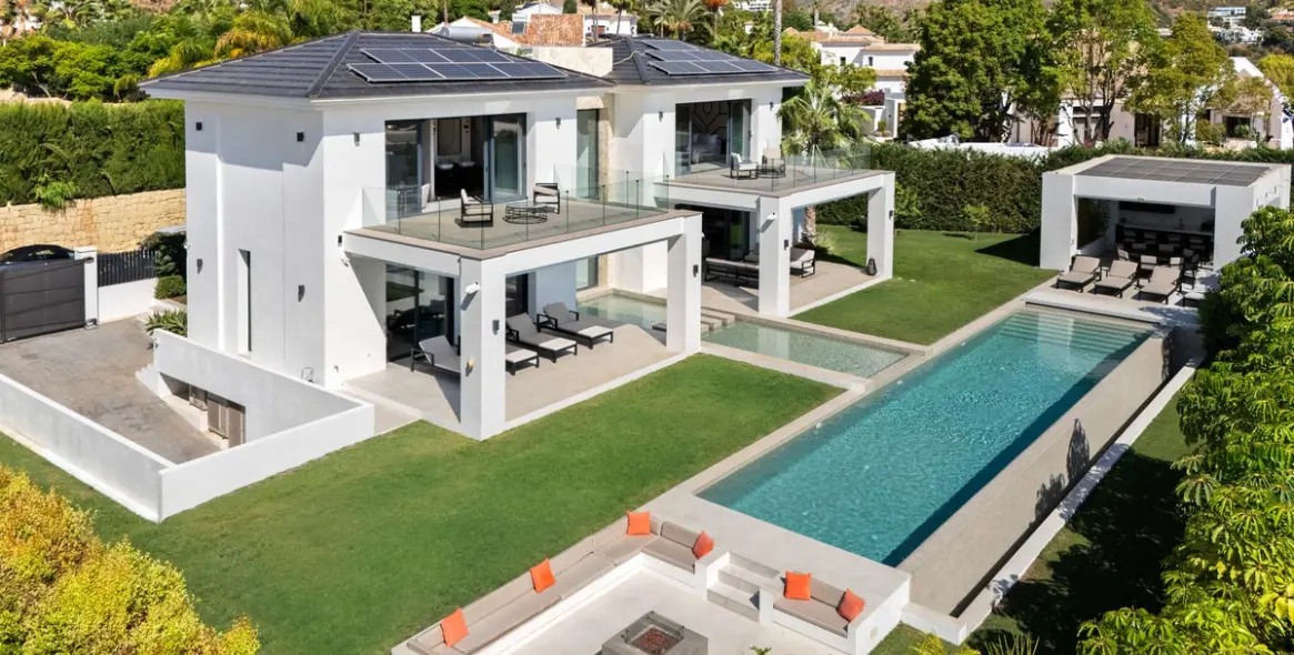 Venta de villa independiente en Benahavís 35