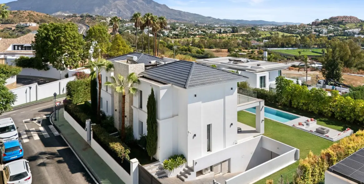 Venta de villa independiente en Benahavís 36