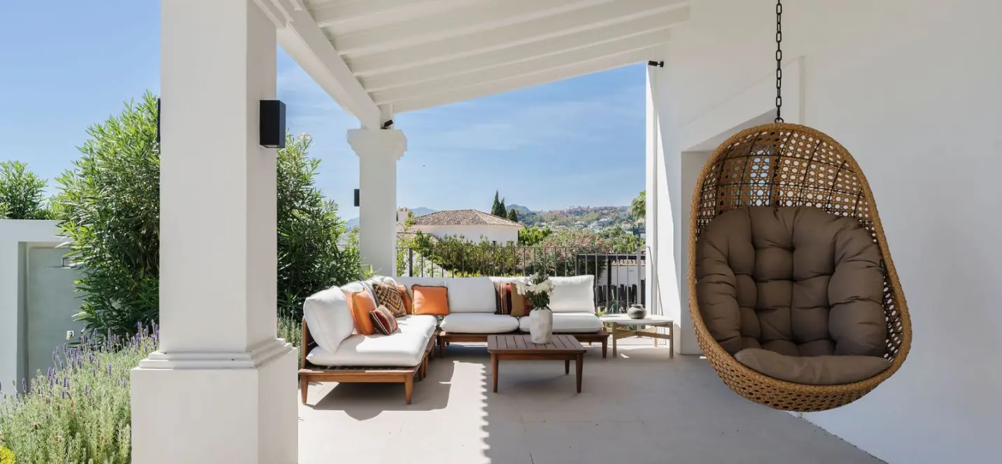 Sale of detached villa in Nueva Andalucía 4