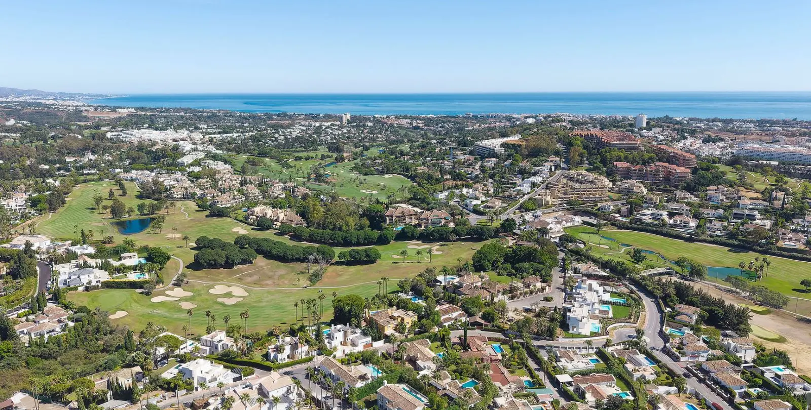 Sale of detached villa in Nueva Andalucía 30