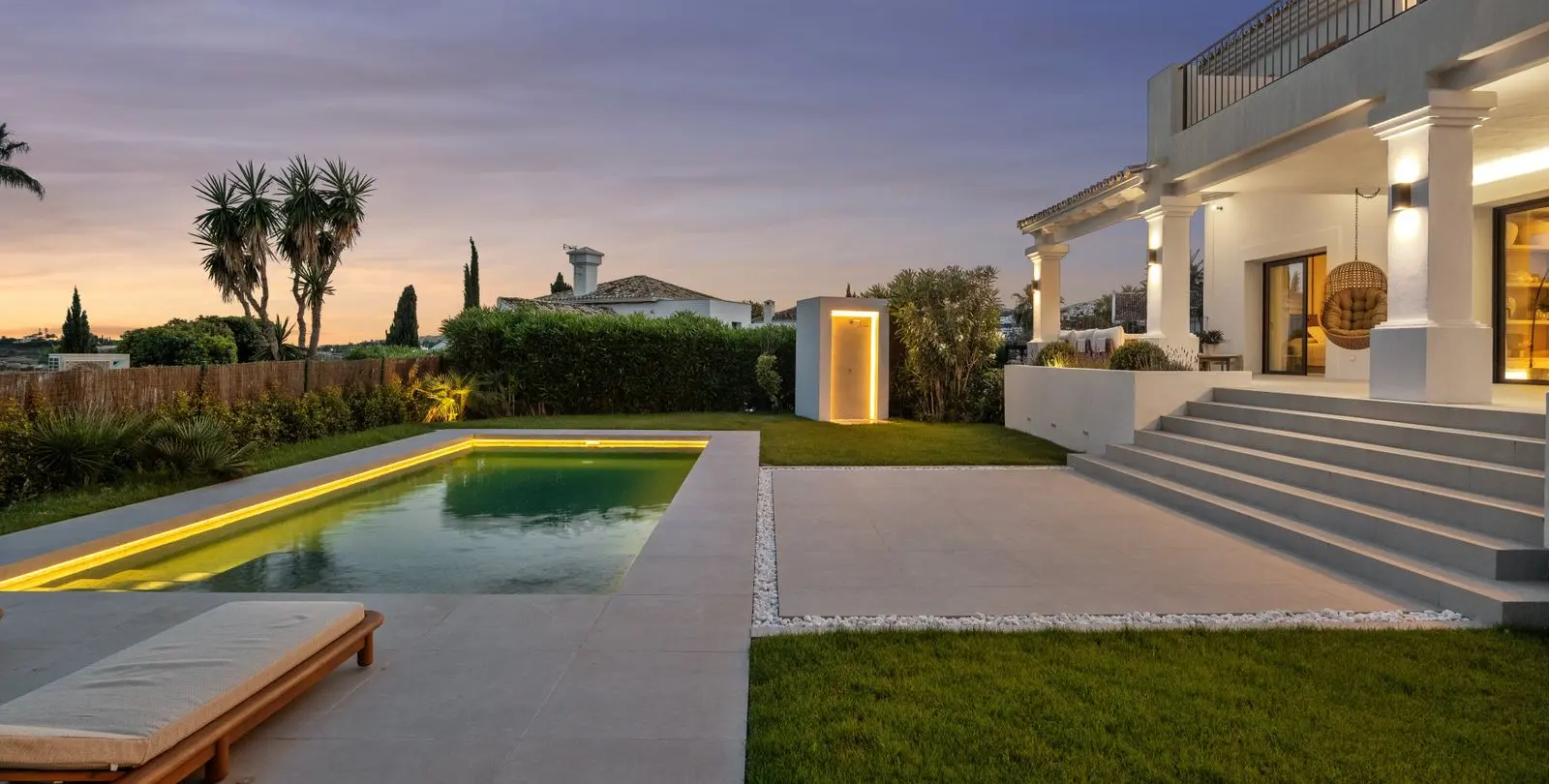 Sale of detached villa in Nueva Andalucía 33