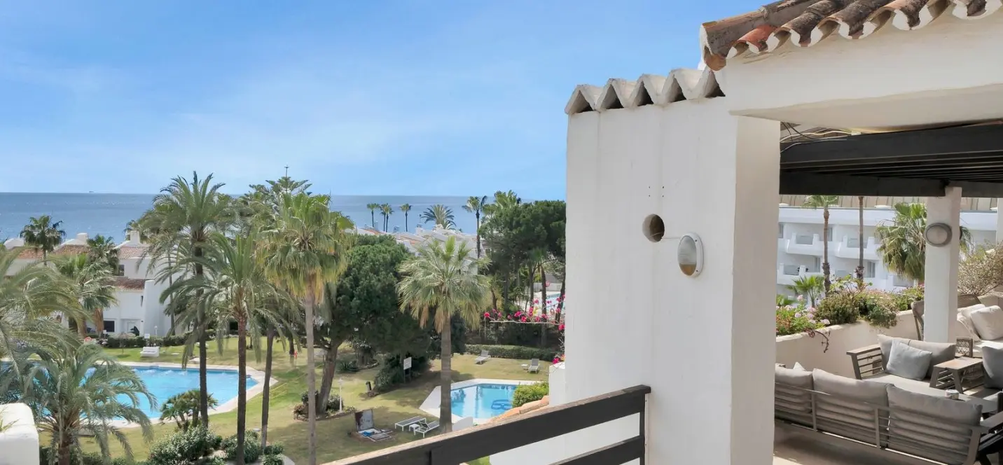Sale of penthouse in Marbella 1