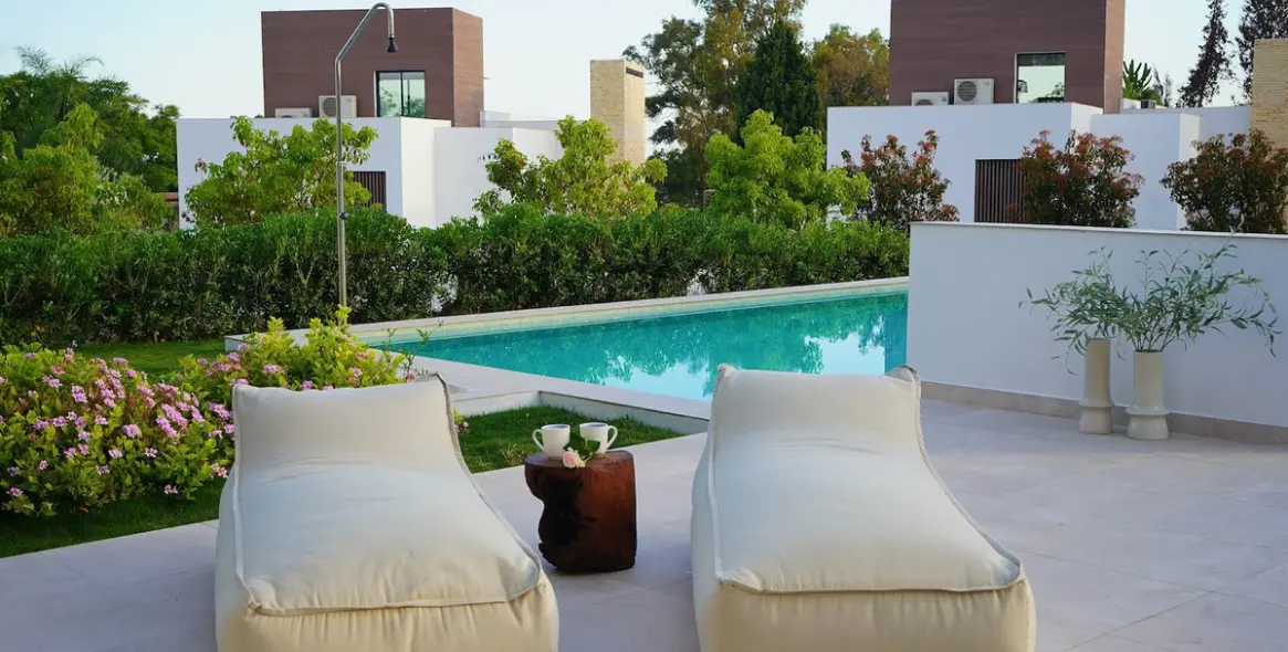 Sale of detached villa in The Golden Mile 34