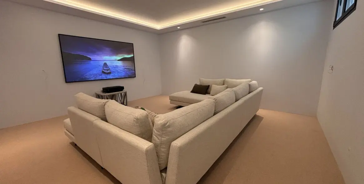 Sale of detached villa in The Golden Mile 38