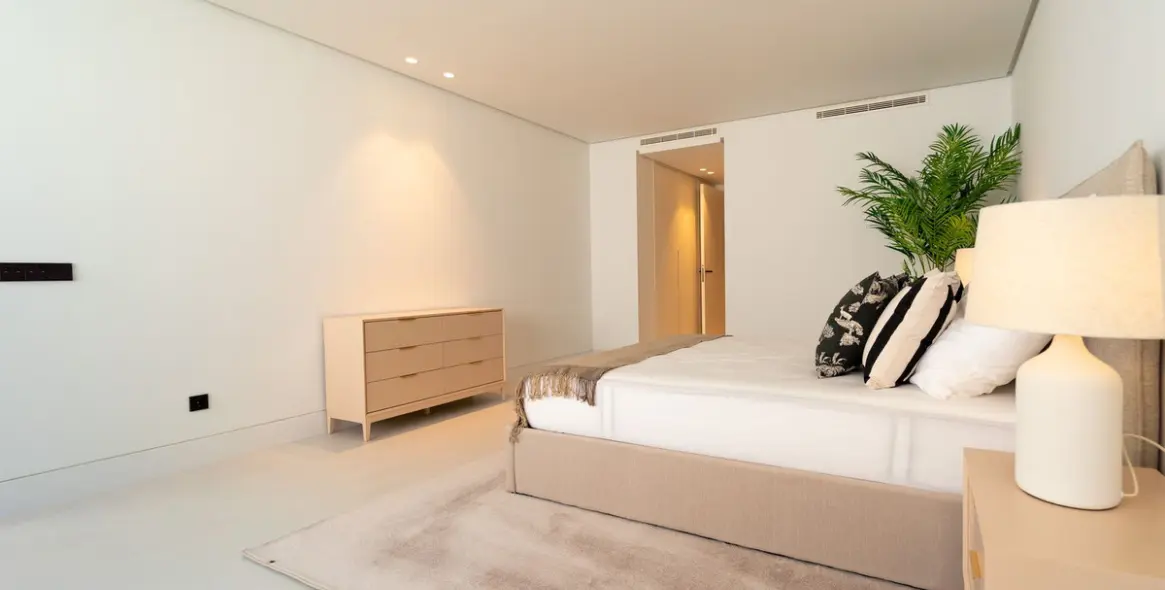 Sale of detached villa in Nueva Andalucía 72