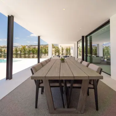 Venta de villa independiente en Nueva Andalucía
