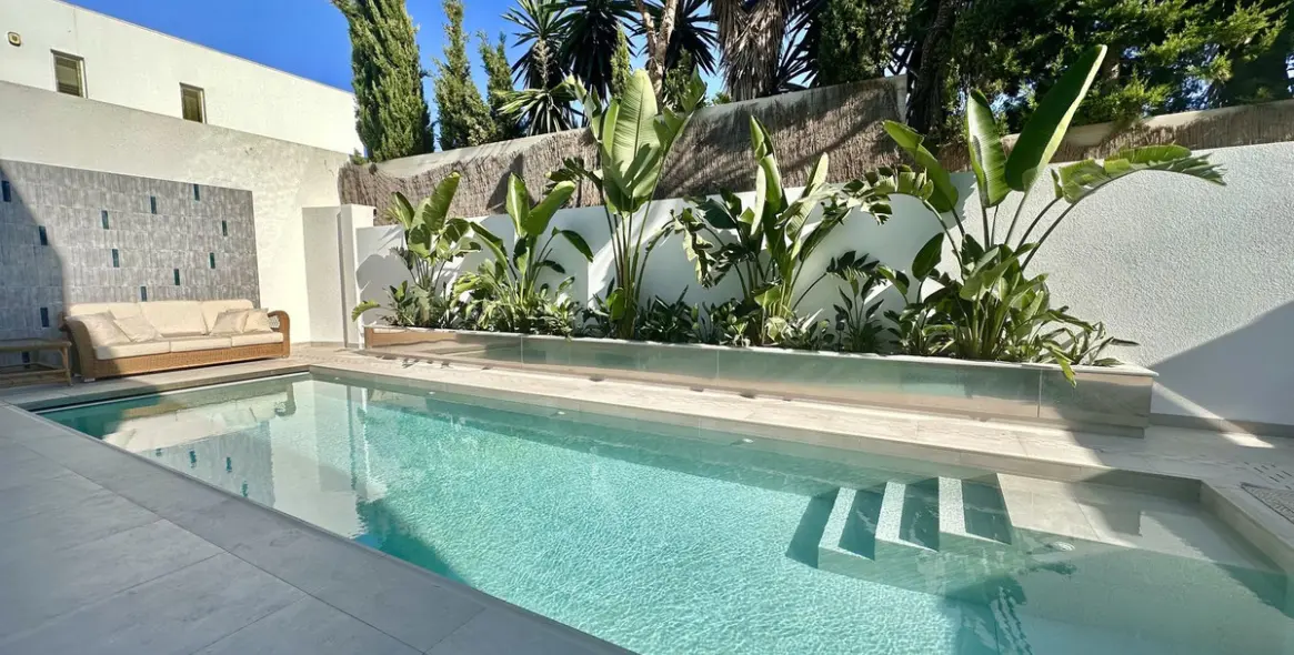 Продажа  отдельно стоящей виллы в Puerto Banús 6