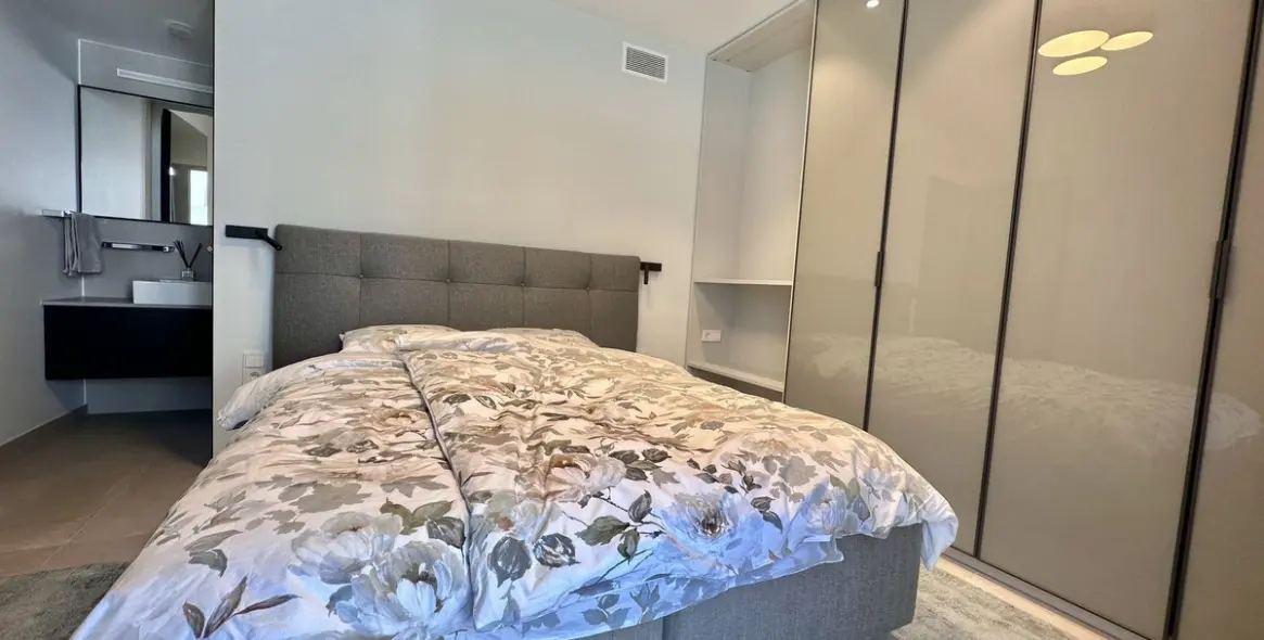 Venta de villa independiente en Puerto Banús 22