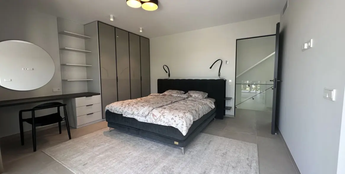 Venta de villa independiente en Puerto Banús 29