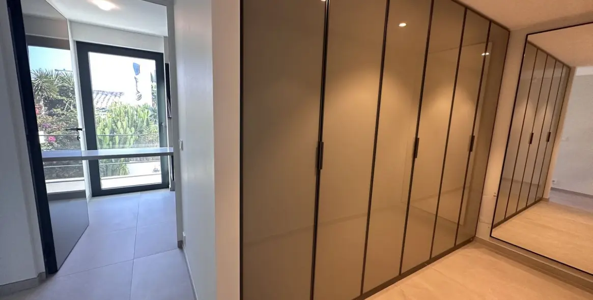 Venta de villa independiente en Puerto Banús 34