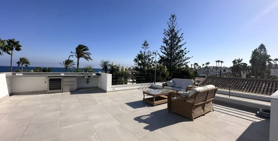 Venta de villa independiente en Puerto Banús 40