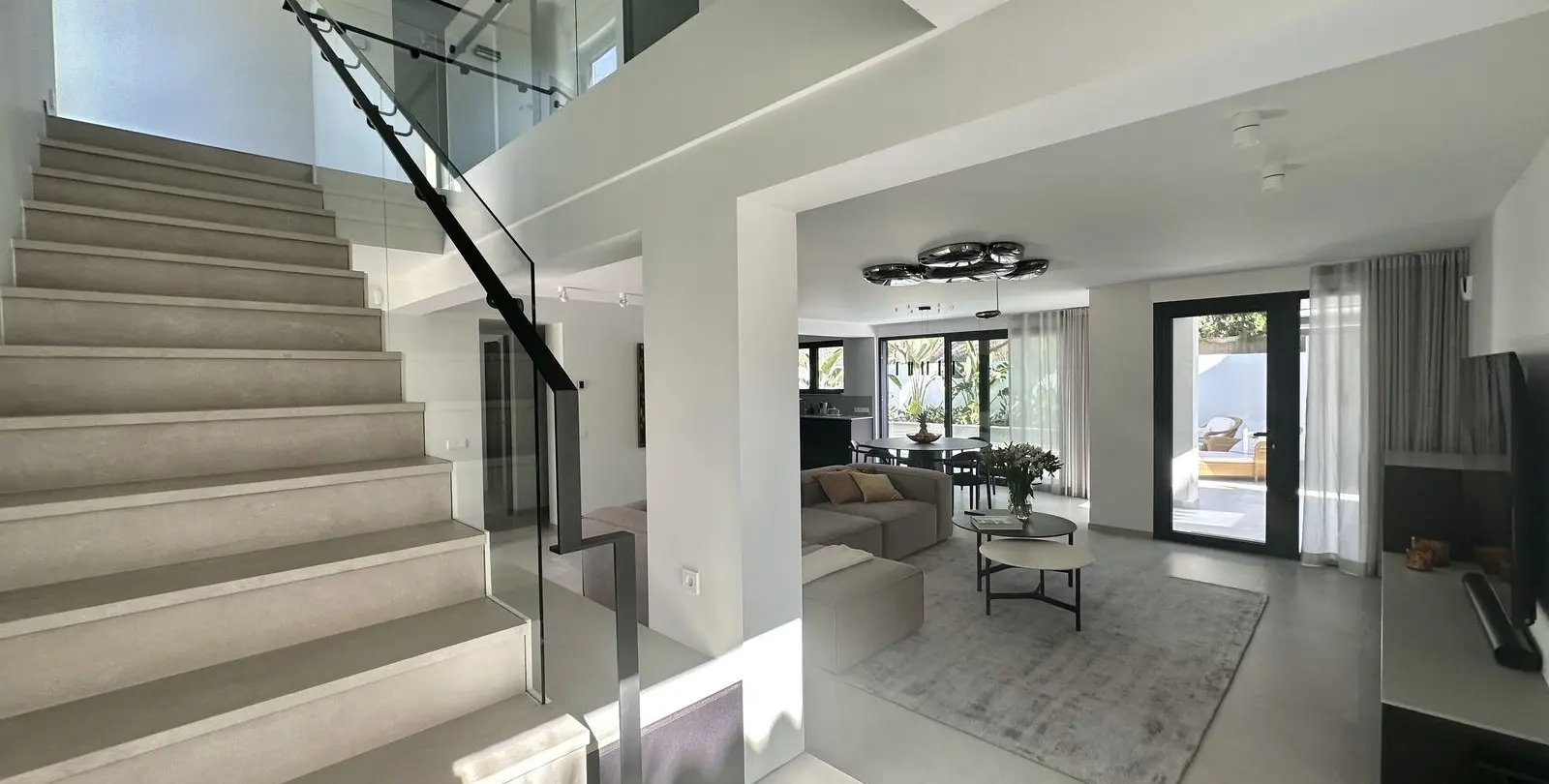Venta de villa independiente en Puerto Banús 8