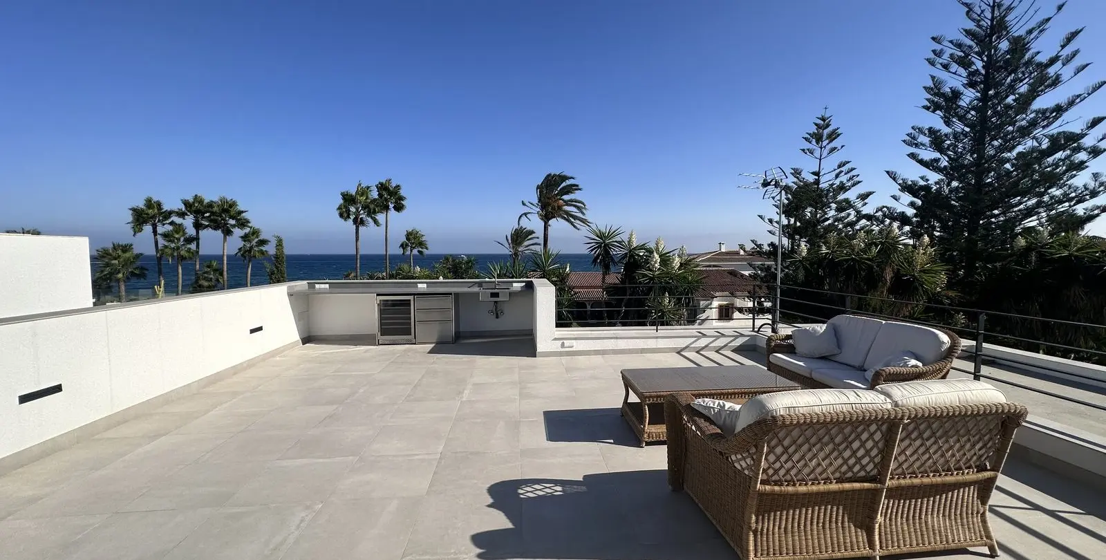 Venta de villa independiente en Puerto Banús 40