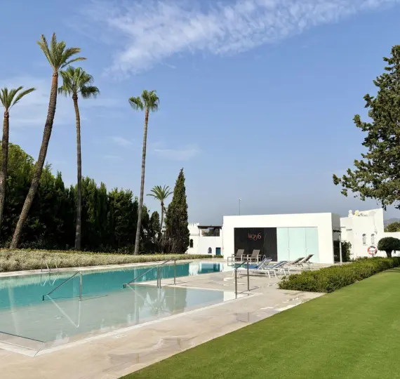 Дом на две семьи R5140960