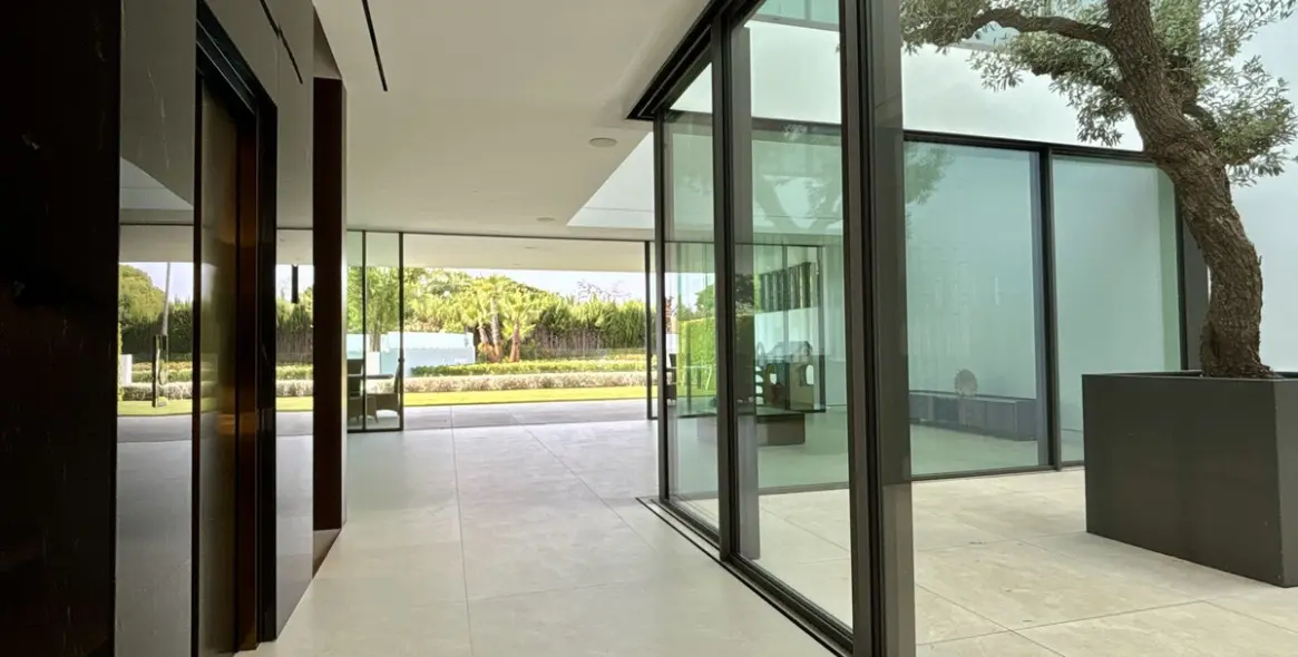 Long-term rent of semi-detached house in Nueva Andalucía 13