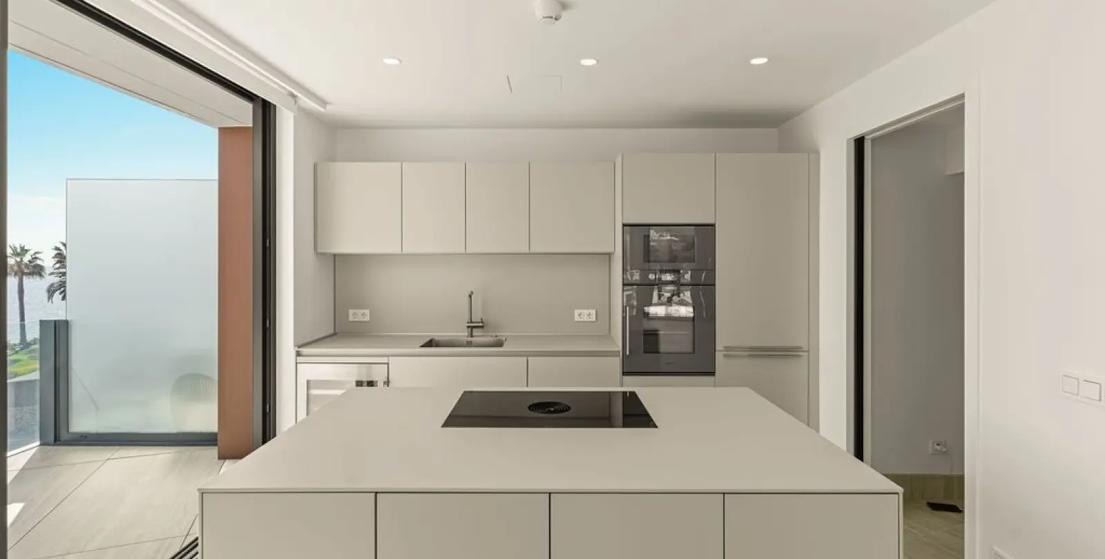 Venta de ático dúplex en Estepona 9