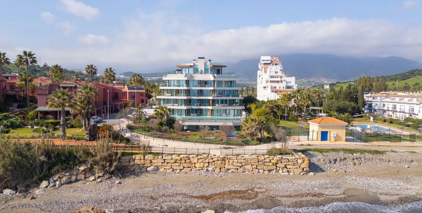 Venta de ático dúplex en Estepona 32