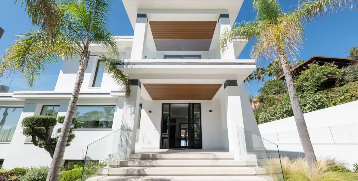 Venta de villa independiente en Benahavís (distrito Los Flamingos) 2