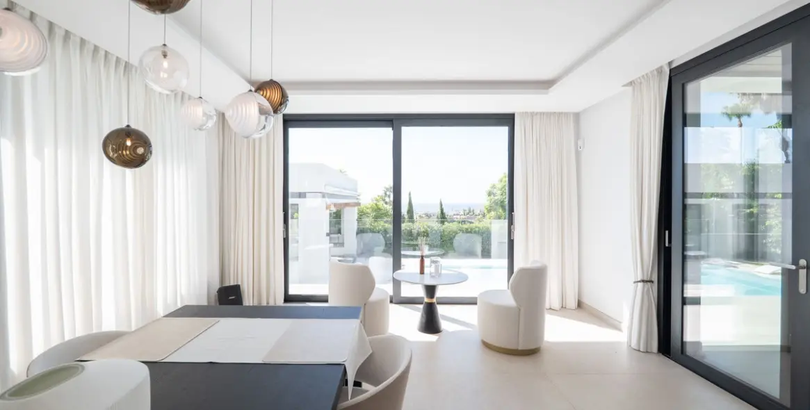 Venta de villa independiente en Benahavís (distrito Los Flamingos) 10