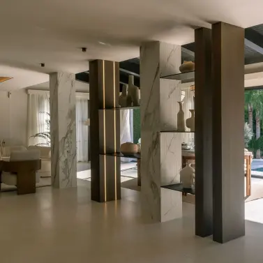 Venta de villa independiente en Nueva Andalucía