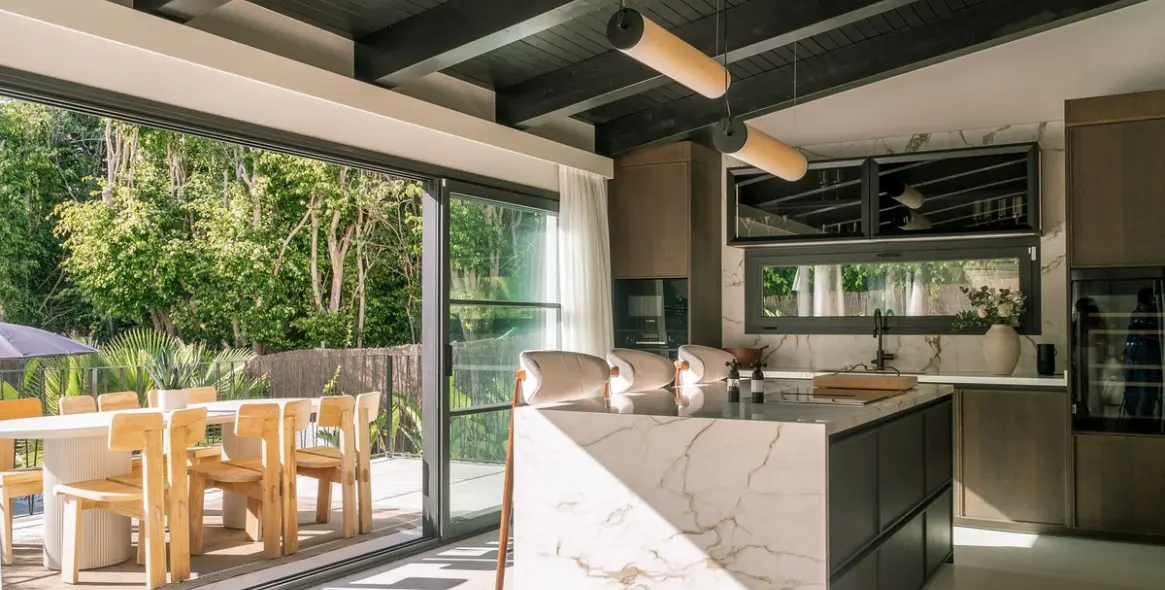 Продажа  отдельно стоящей виллы в Nueva Andalucía 5