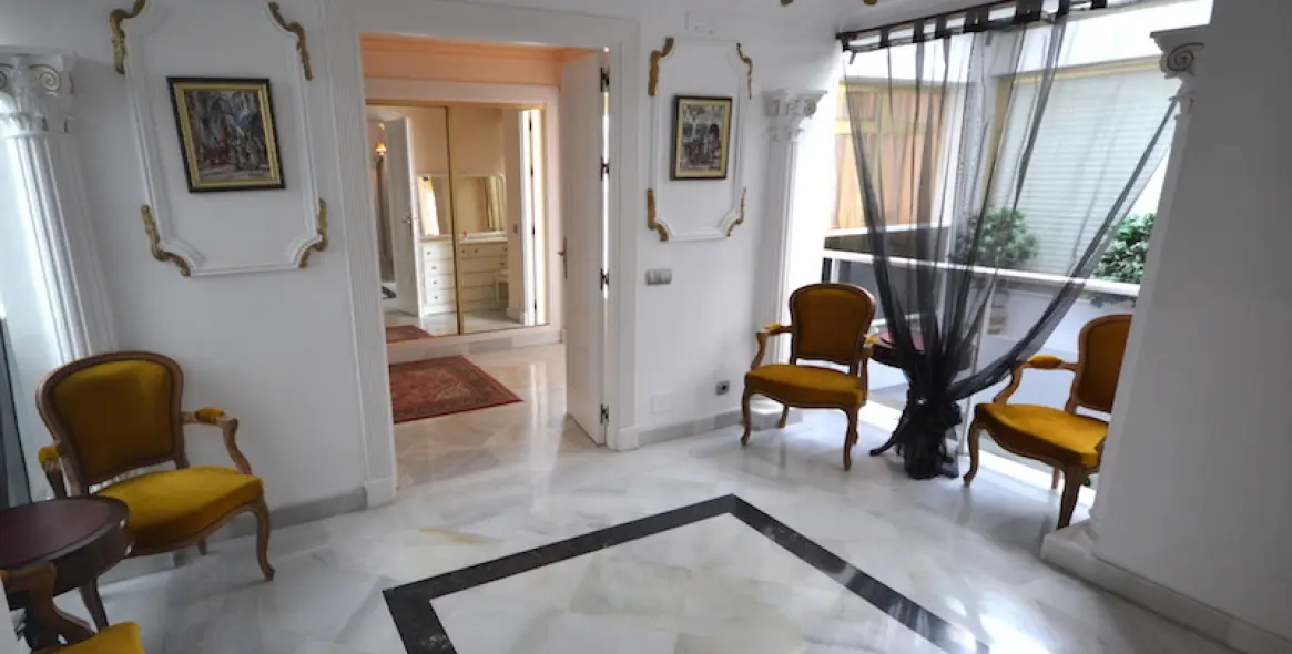 Long-term rent of ground floor apartment in Puerto Banús 9