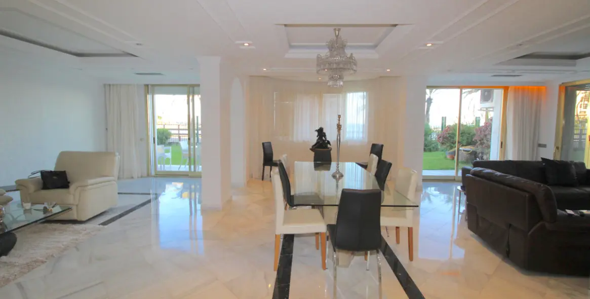 Long-term rent of ground floor apartment in Puerto Banús 15