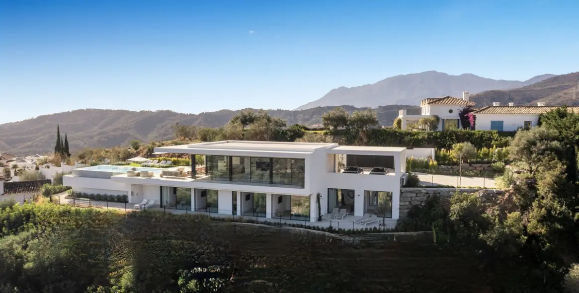 Краткосрочная аренда  отдельно стоящей виллы в Benahavís 21