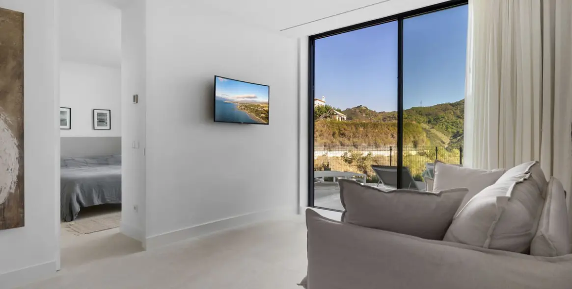 Краткосрочная аренда  отдельно стоящей виллы в Benahavís 35