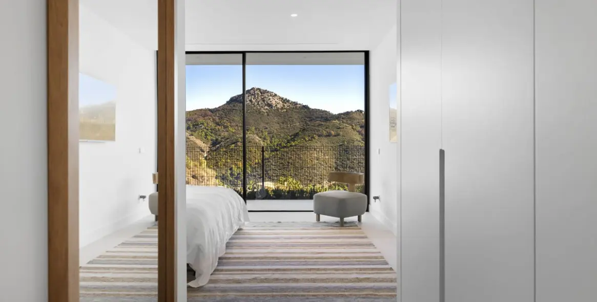 Краткосрочная аренда  отдельно стоящей виллы в Benahavís 39