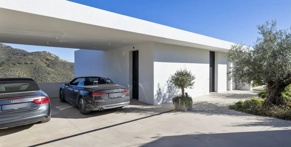 Краткосрочная аренда  отдельно стоящей виллы в Benahavís 48