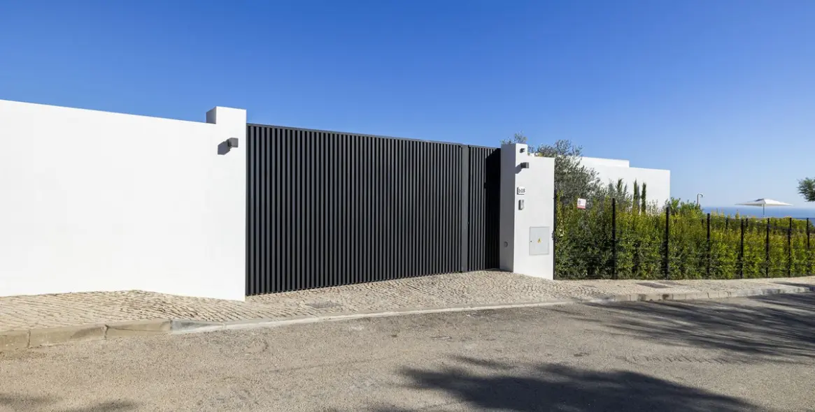 Краткосрочная аренда  отдельно стоящей виллы в Benahavís 59