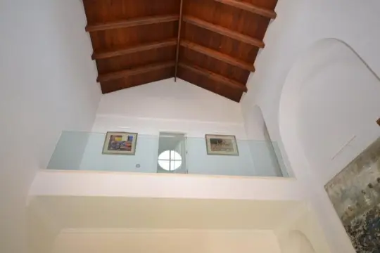 Image 15 thumb