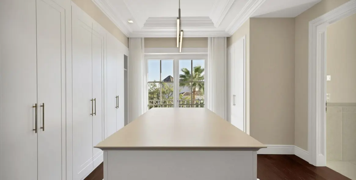 Продажа  отдельно стоящей виллы в Benahavís 11