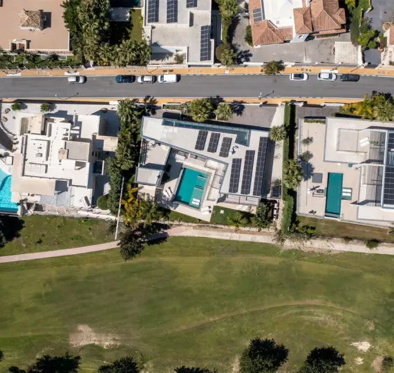 Продажа  отдельно стоящей виллы в Benahavís